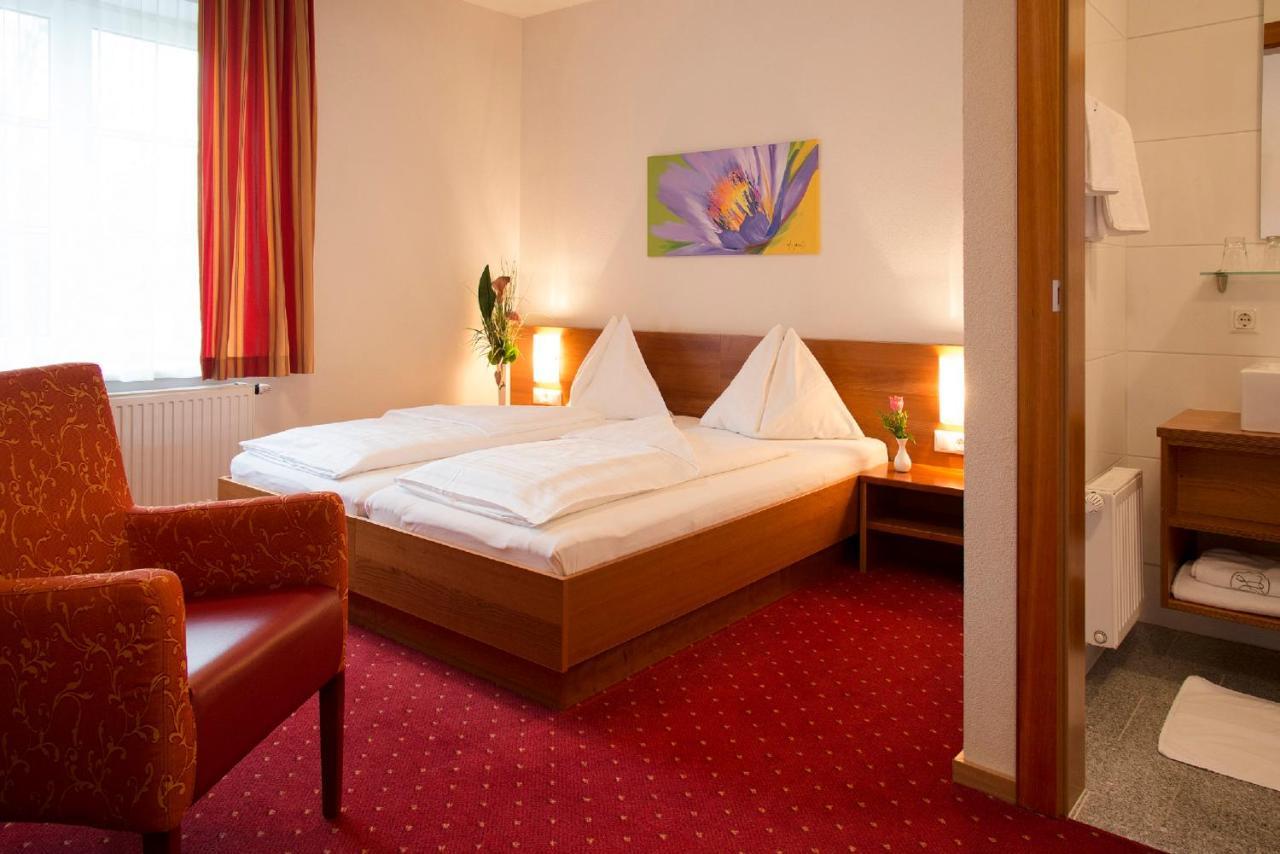 Schillerhof Hotel Garni Vocklabruck Bagian luar foto